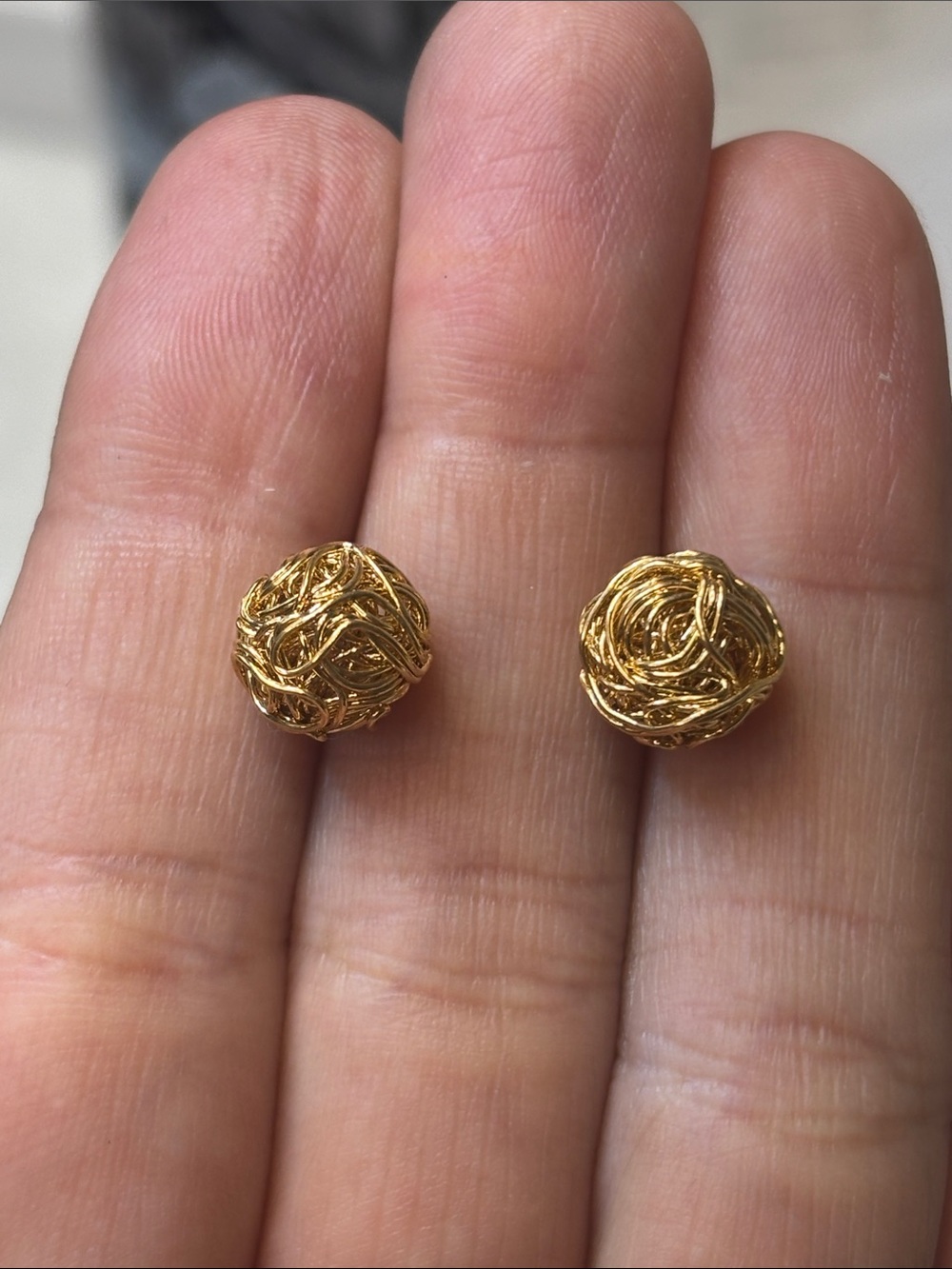 Filigree Stud Ball Earrings 18K Yellow Gold Filled